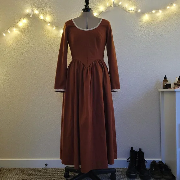 Handmade Linen Fall Dress • open to trades - Picture 2 of 8
